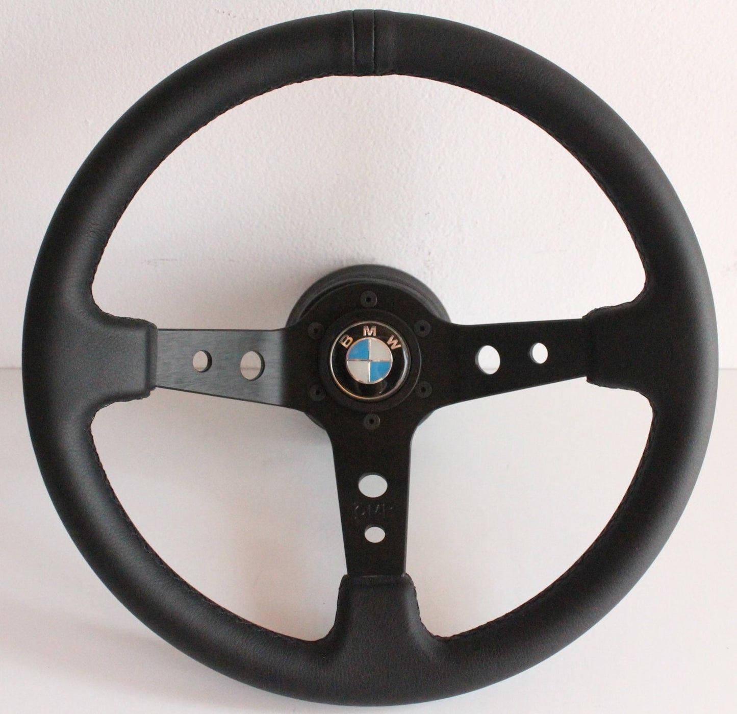 Steering wheel fits For BMW Perforated Leather Black Stitching Deep Dish For E46 E38 E39 Z3 99-04'