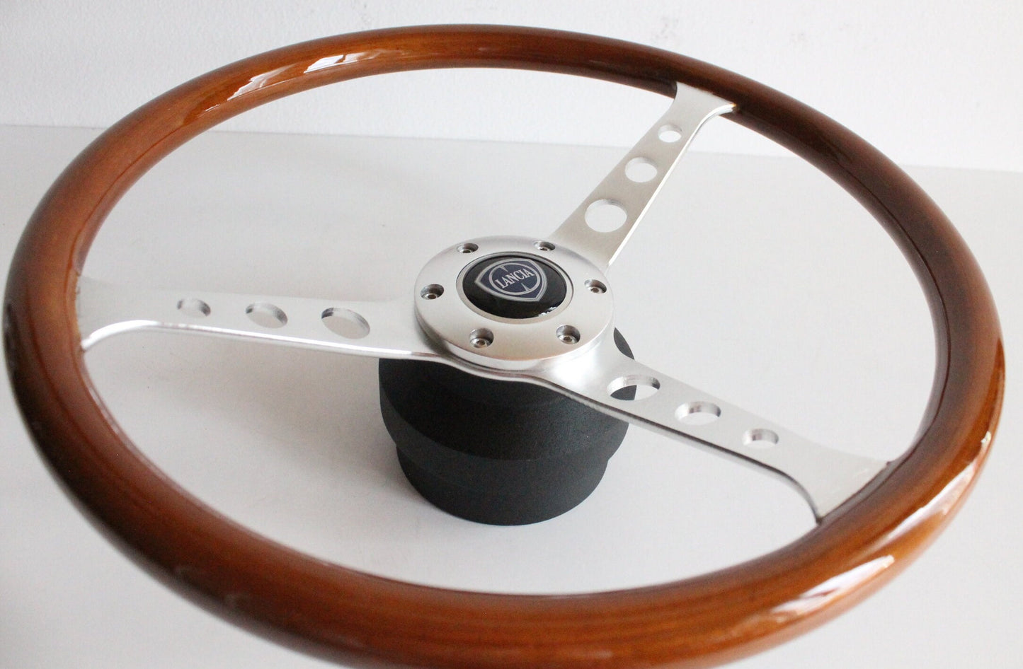 Steering wheel fits For Lancia Used custom rebuld wood spokes 380mm wooden vintage hand rebuilded For Flavia 1971-1976