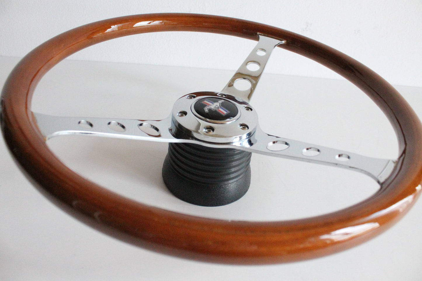 Steering wheel fits For Ford Mustang 1967-1969 Thunderbird 1967-1976 custom rebuld wood chromed spokes 380mm wooden vintage hand rebuilded