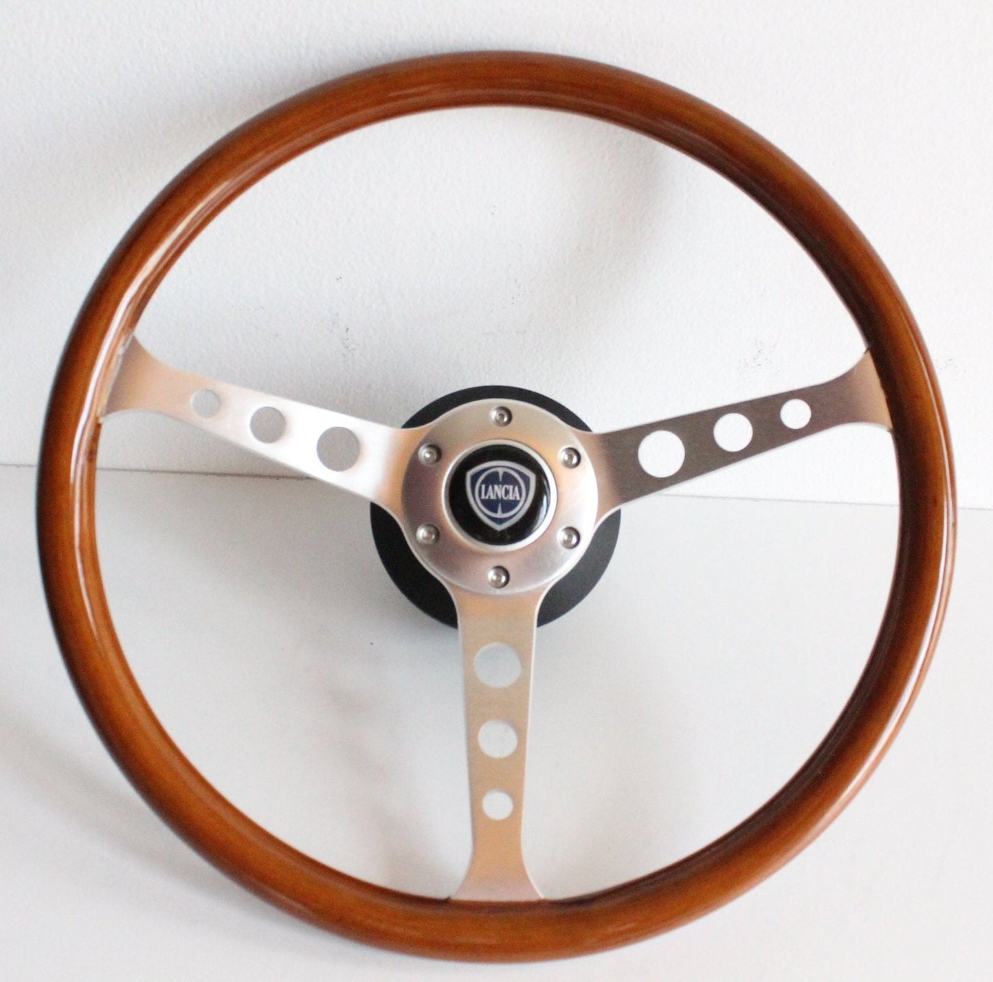 Steering wheel fits For Lancia Used custom rebuld wood spokes 380mm wooden vintage hand rebuilded For Flavia 1971-1976