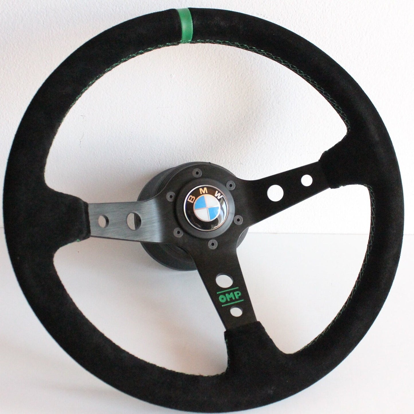 Steering wheel fits For BMW Used custom rebuild Suede leather Blue Red Yellow Green hand rebuilded Deep Dish Sport For E24 E28 E30 E34 86-92