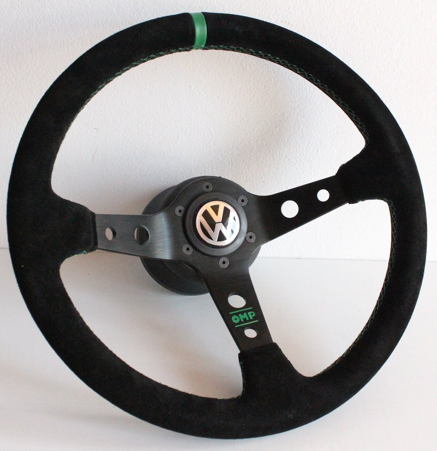 Steering wheel fits For VW Used custom rebuild Suede leather Blue Red Yellow Green Black Deep Dish For Golf Mk5 Passat B6  Caddy EOS 03-10'