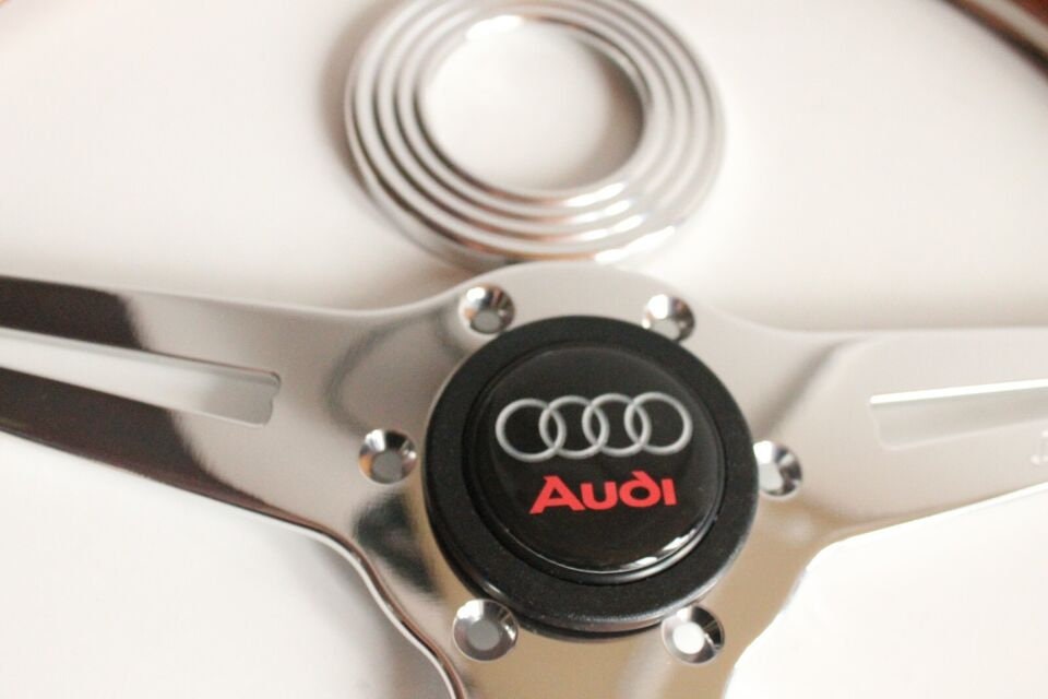 Steering wheel Fits For AUDI Wood Beautiful Craftmanship Handmade in Italy OEM LUISI Wooden No Hub Adapter