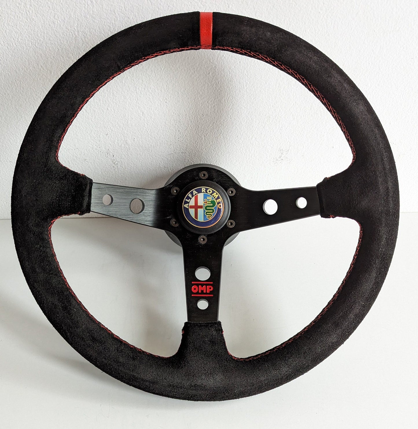 Steering wheel fits for Alfa Romeo Spider Used Suede Leather 380mm Classic Vintage Handmade Spider Veloce 164 75 2000 GTV Alfetta 1970 -1995