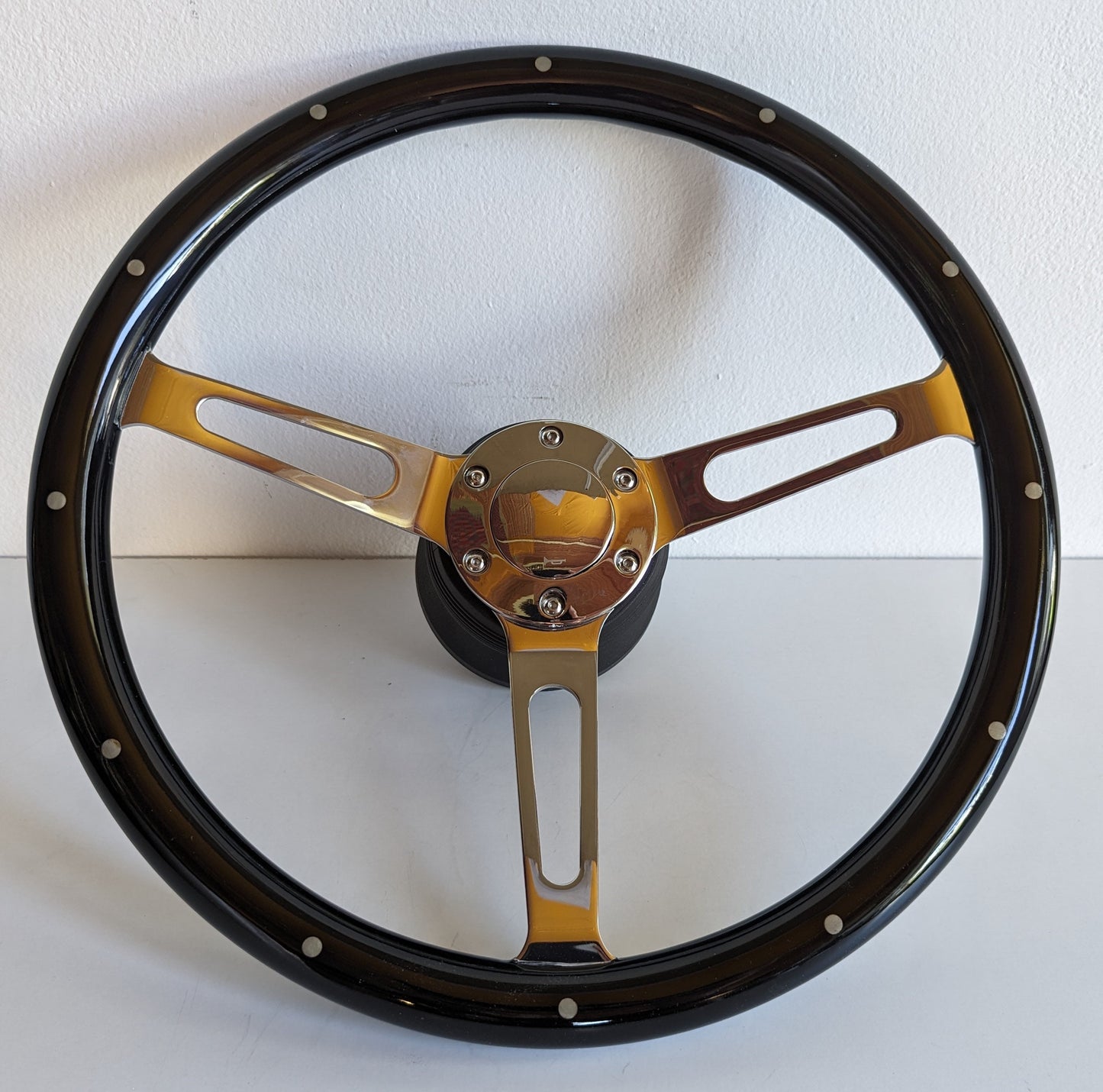 Steering wheel Used custom rebuld wood chome 380mm vintage hand rebuilded Fits For Mercedes Benz W114 W115 W116 R107 1972-1977