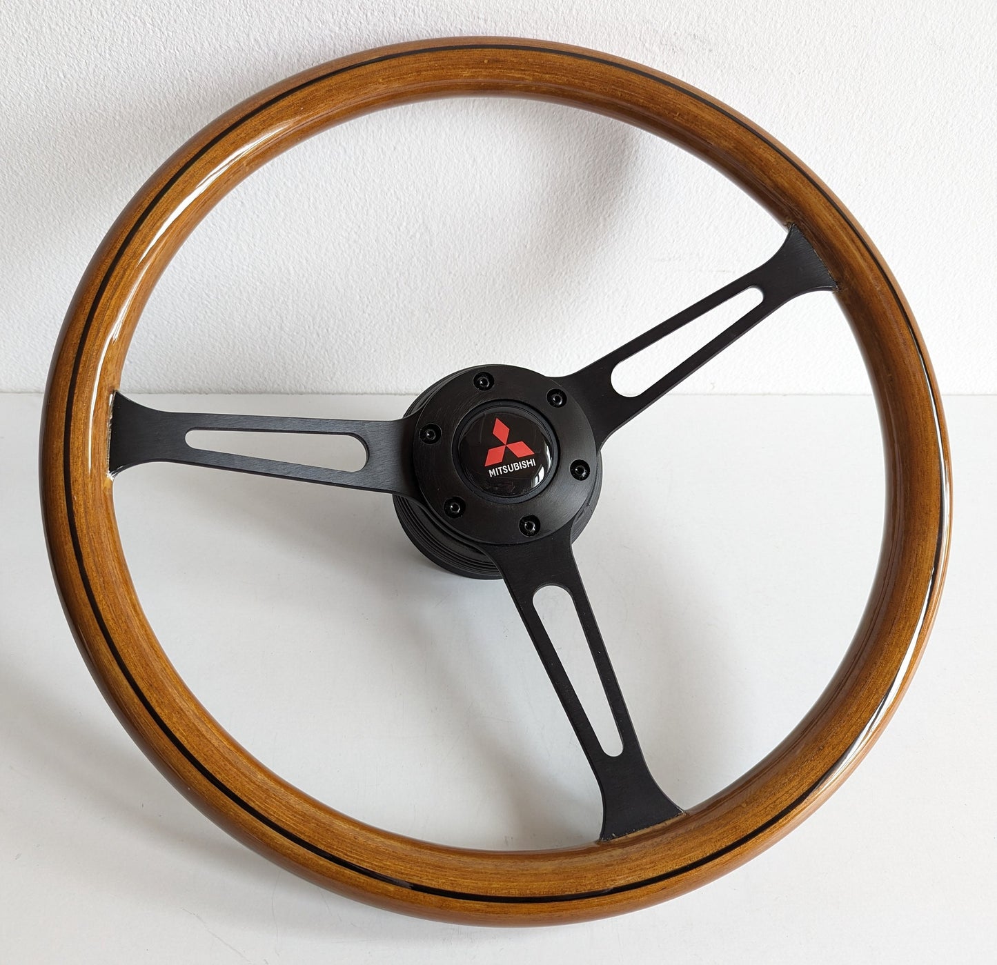 Steering wheel fits For Mitsubishi Used Hand rebuilded leather Wood  For Pajero 1st generation Montero Shogun 1982 - 1991 custom rebuilded