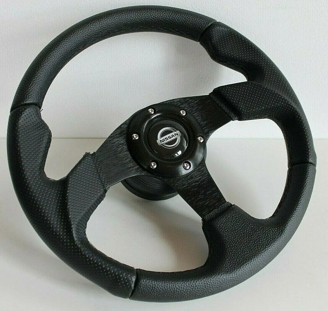 Steering wheel fits For Nissan Used Hand rebuilded Nisan perforated leather For 200SX 240 300ZX Altima Maxima Pulsar Sentra custom rebuilded