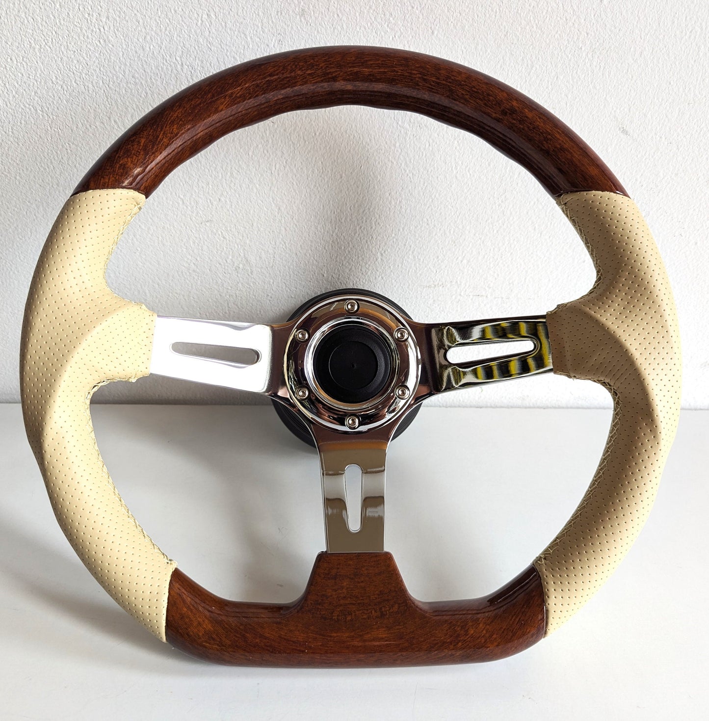 Steering wheel used Flat bottom Ergonomic Wood Chrome Beige Leather 350mm fits for Mercedes Benz W123 W124 W126 W201 R107