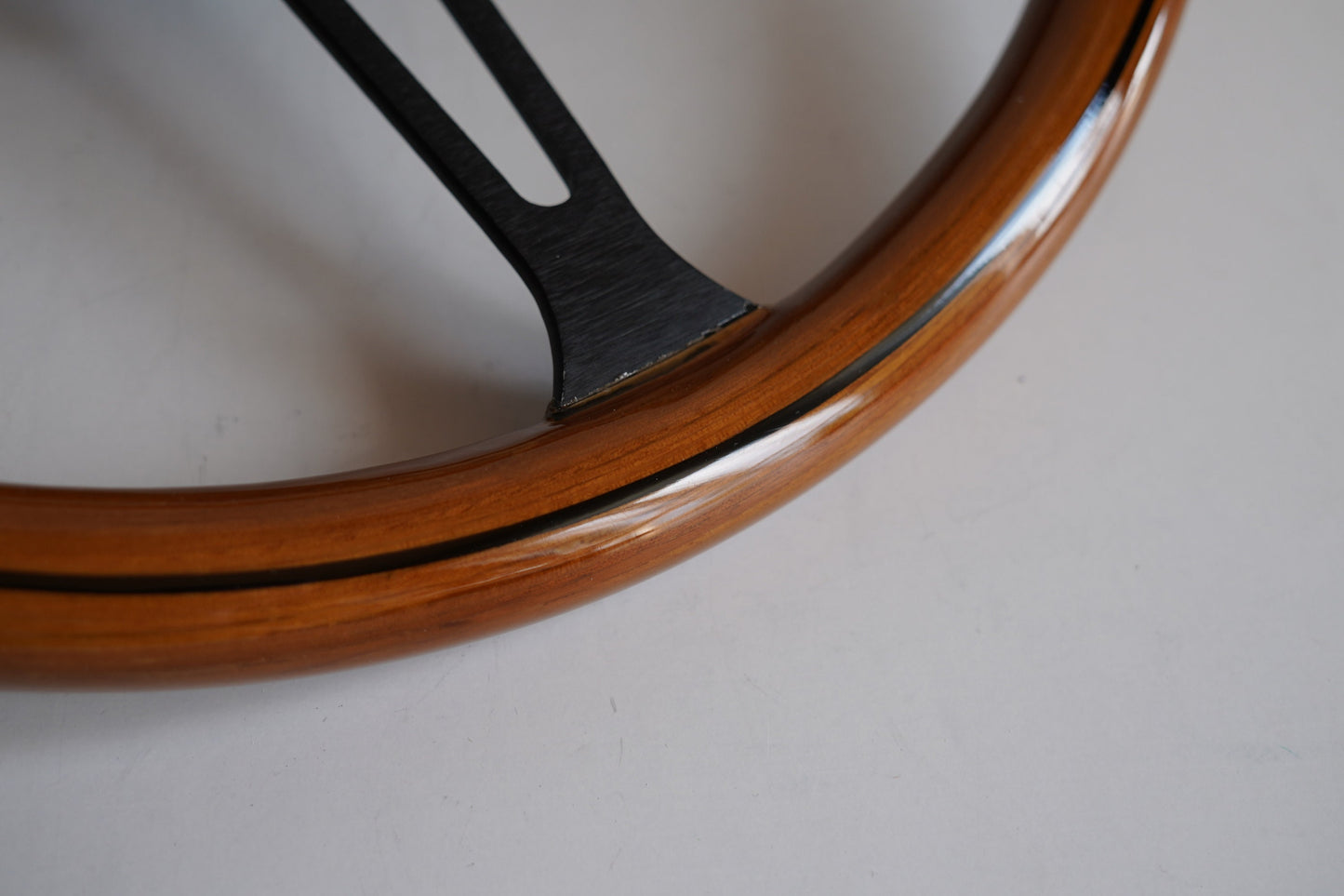 Steering wheel Fits For TRIUMPH Used Custom rebuilded Wood black spokes Beautiful Craftmanship For 2500 P.I. PI Dolomite Stag