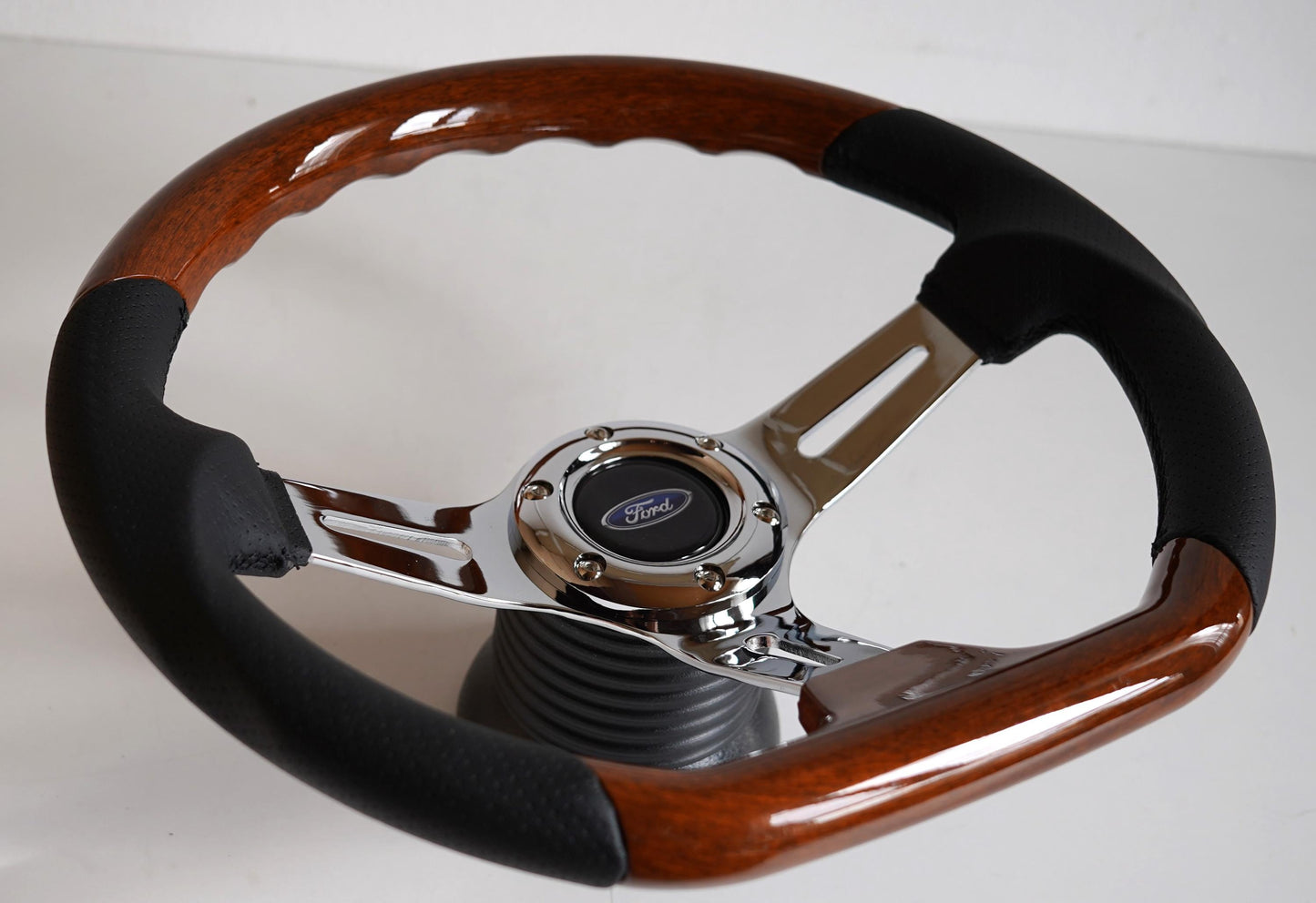 Steering wheel fits For Ford Used custom rebuld wood 350mm wooden Sport hand rebuilded Flat bottom For F150 F250 F350 1980-1991