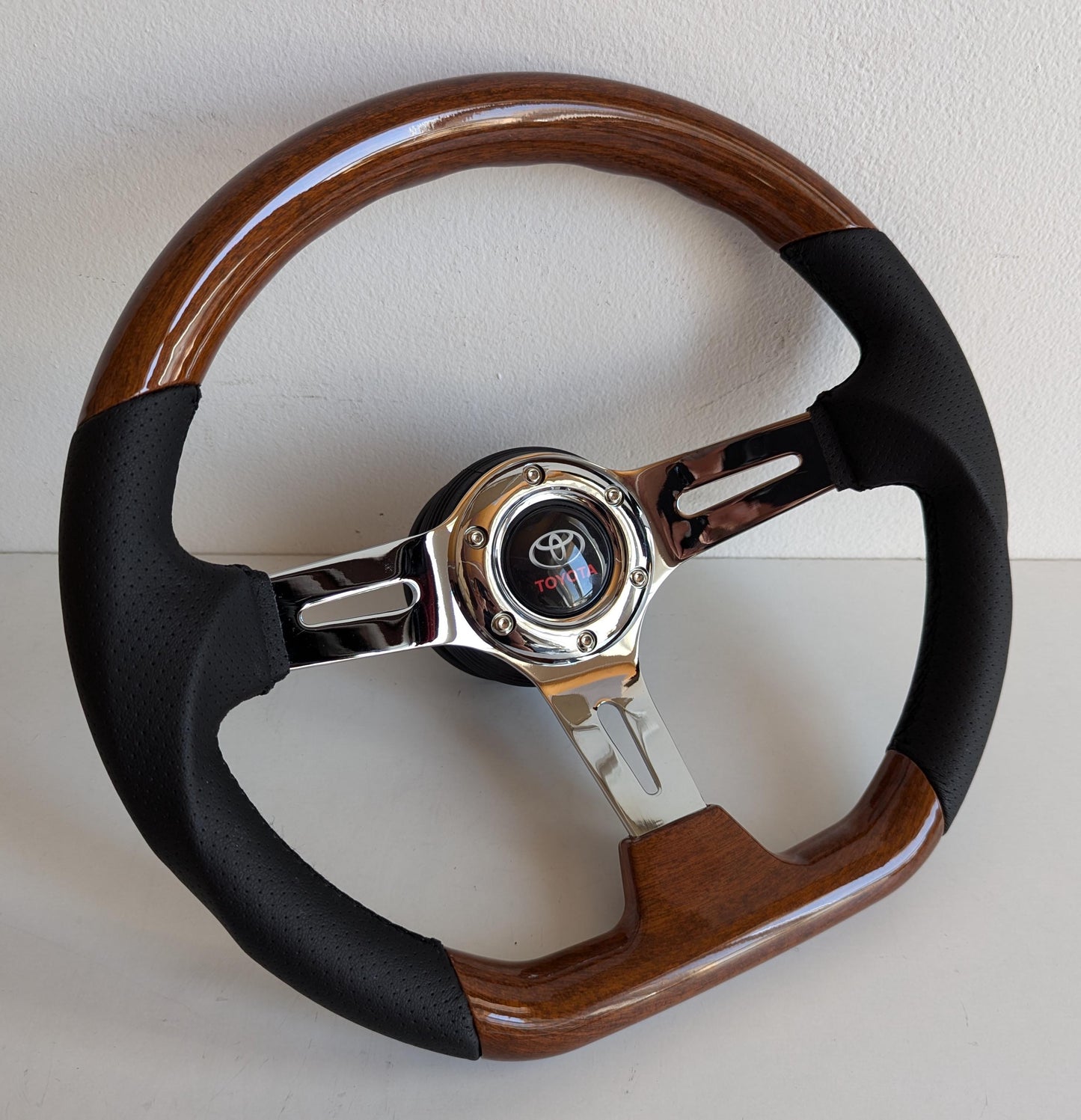 Steering wheel fits For TOYOTA Used custom rebuild Wood flat leather hand rebuilded  Sport For TOYOTA Celica Supra Mr2 Corolla Hiace