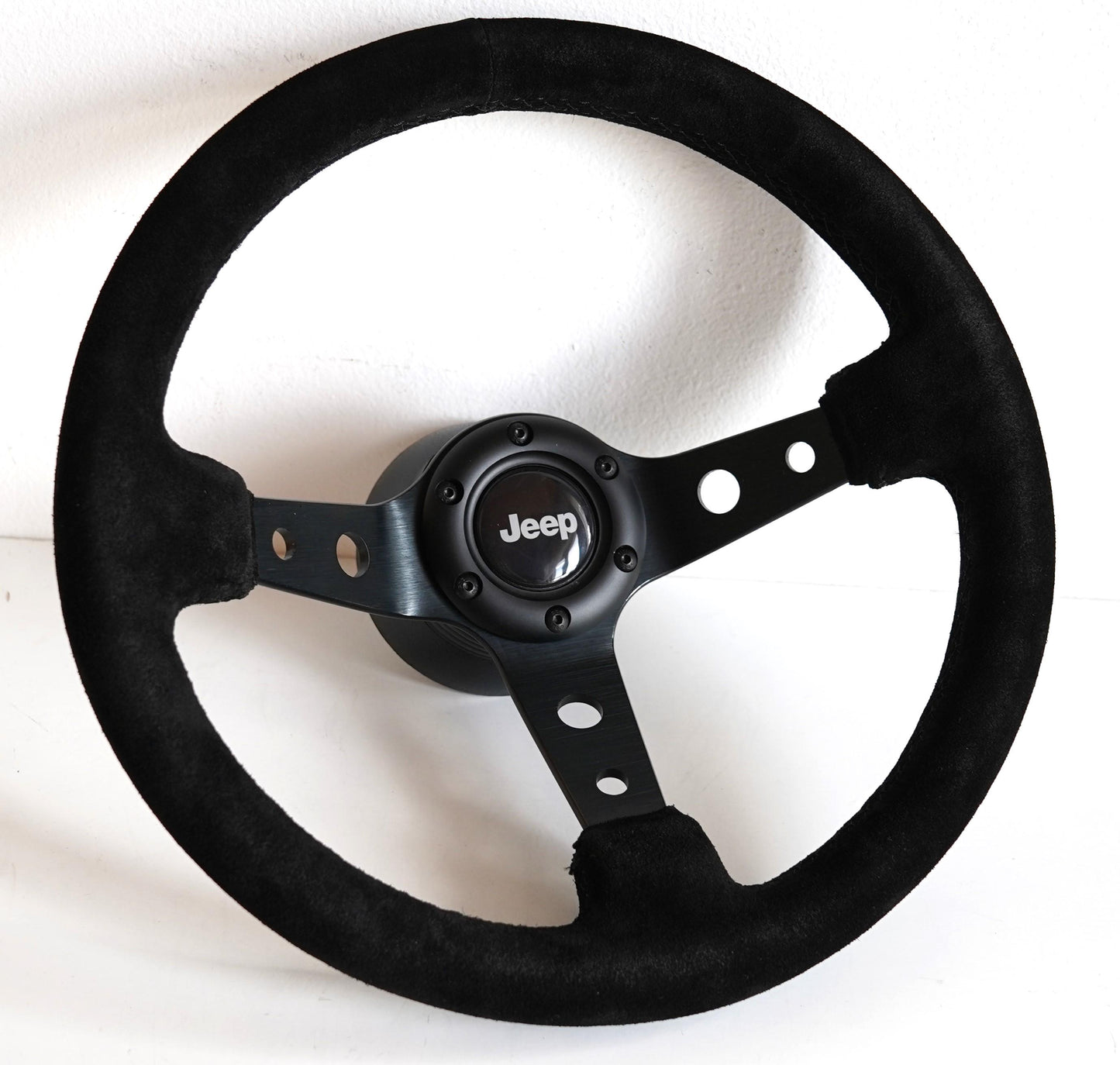 Steering wheel Used custom hand rebuilded Suede leather Fits For Jeep Cherockee Wagoneer Renegade CJ 3 5 6 7 Golden Eagle Laredo Pick up